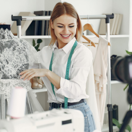 4 Reasons To Hire A Fashion Designer For Your Red Carpet Appearance-2
